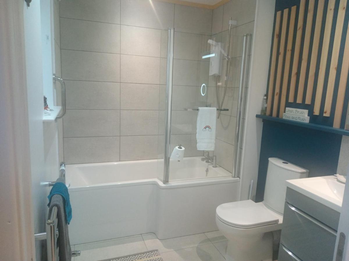 Charming Lodge Cosy Comfortable Ideal Location Blairgowrie and Rattray Екстериор снимка
