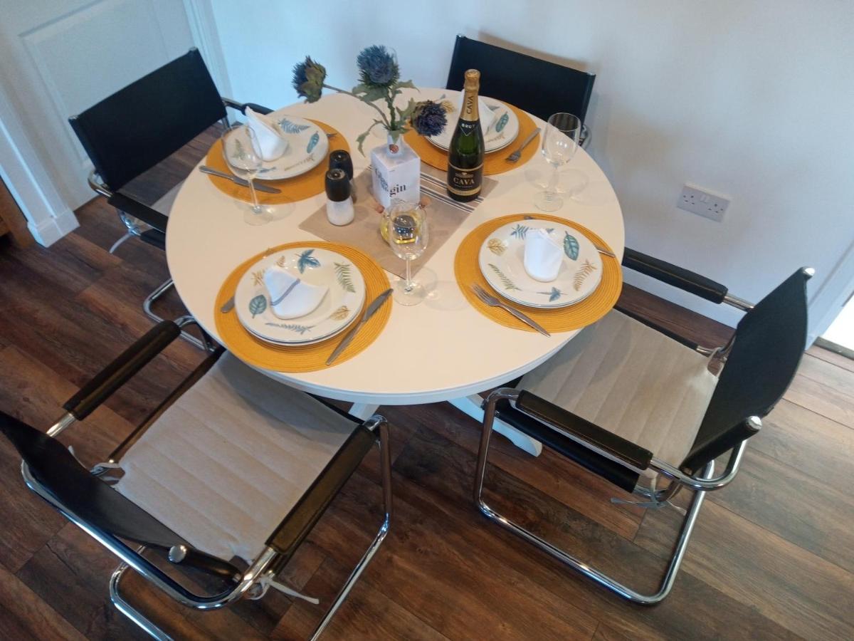 Charming Lodge Cosy Comfortable Ideal Location Blairgowrie and Rattray Екстериор снимка